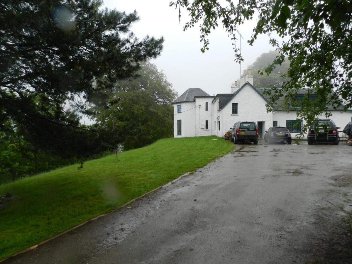Clunebeg Lodge Drumnadrochit Exterior photo